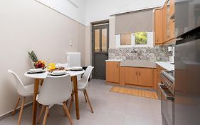 Goza Cozy House